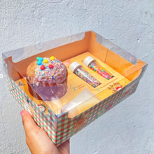 Carregar imagem no visualizador da galeria, Caixa Encanto Panetone Mini Confeiteiro Magia 100g C3943 Ideia c/10 un