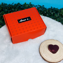 Load image into Gallery viewer, Caixa para 6 doces Amar é... Carber c/10un