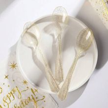 Carregar imagem no visualizador da galeria, Mini Colher Sobremesa 13cm Transparente Glitter Dourado Carber c/50 un

