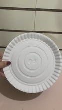 Cargar y reproducir el video en el visor de la galería, Prato Papelão Branco N°05 c/100 un
